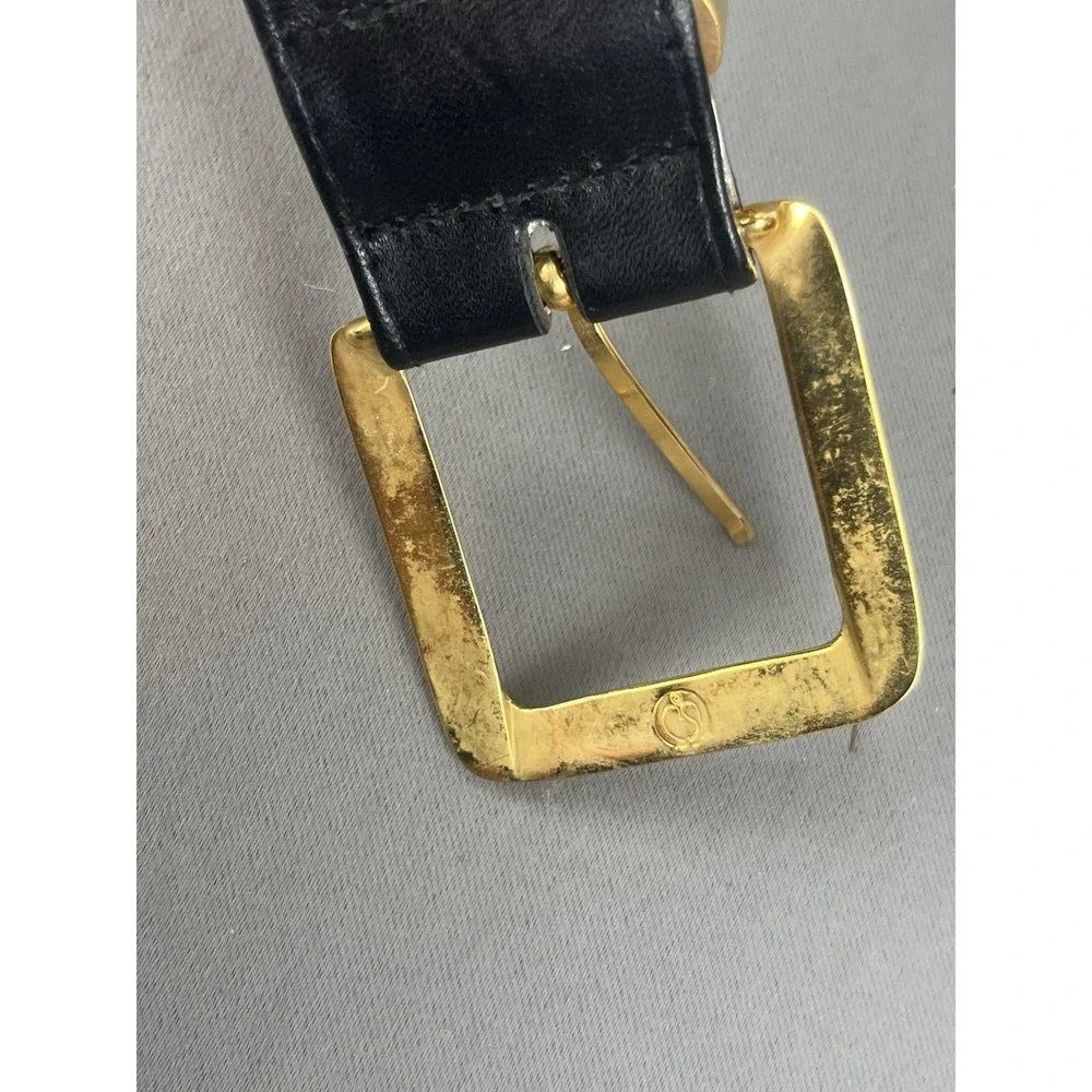 St John Black Leather Belt Women's Size Medium With Charm Gold Clasp Buckle